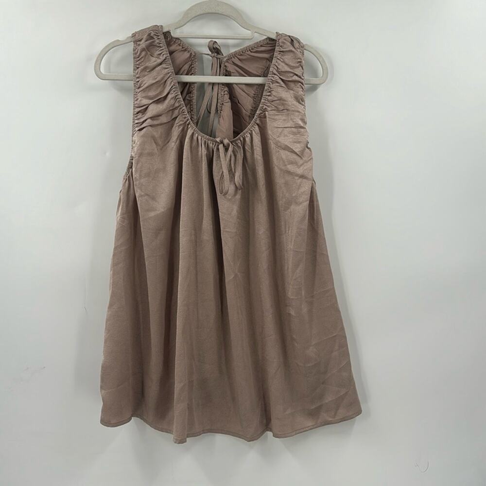 Andree by unit shiny tan keyhole back tank top size 3X